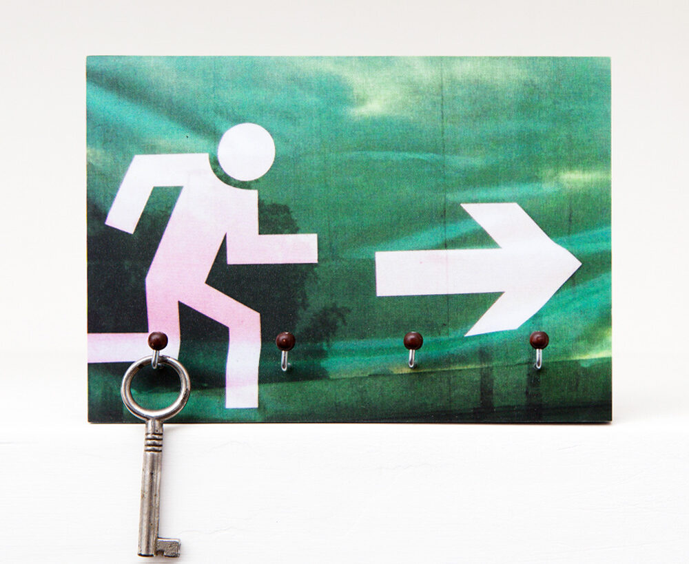 Schlüsselbrett Ausgang rechts Schlüsselbrett Ausgang rechts aus eigener Fotografie von Frau Plonka rechts aus eigener Fotografie von Frau Plonka