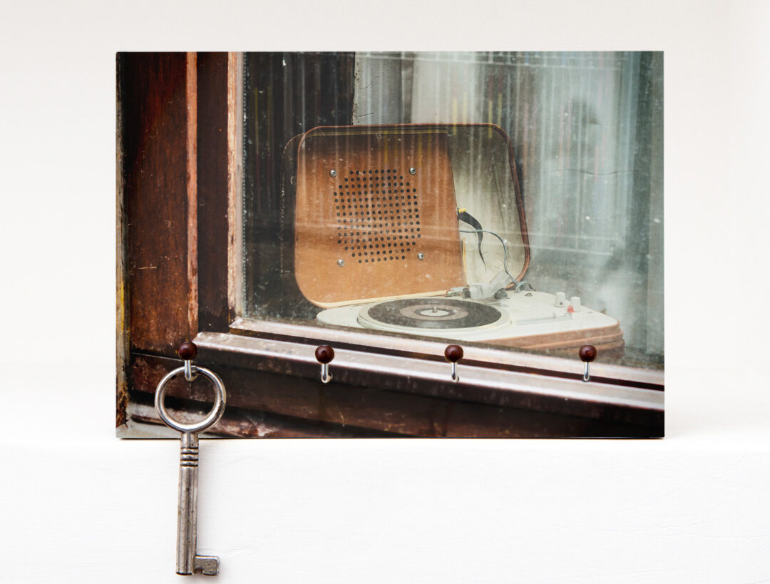 Schlüsselbrett Plattenspieler aus eigener Fotografie von Frau Plonka