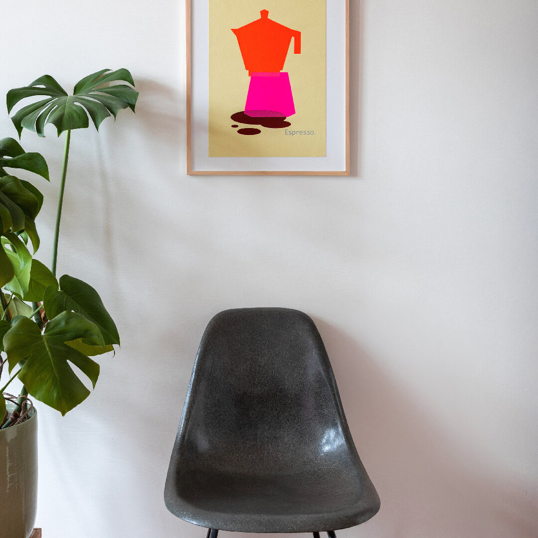 Espresso Siebdruck Espresso handgedruckt von Frau Plonka auf gelbem Karton