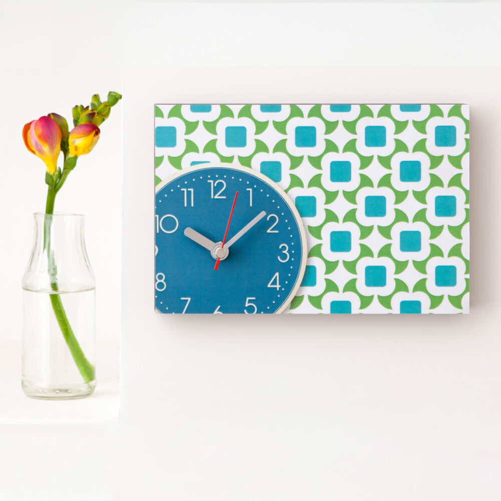 wanduhr-blau.A-01-frau-plonka Wanduhr blau A aus eigener Fotografie | Frau Plonka