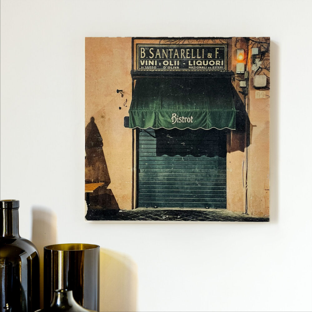 Bistrot in Rom .Ein Foto auf Holz tranferiert